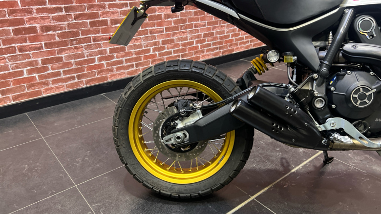 Ducati Scrambler Desert Sled - Red